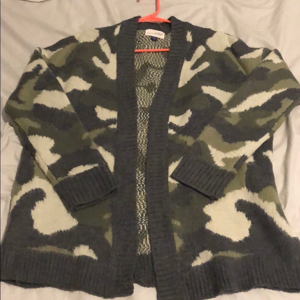 Camouflage Sweater NWOT